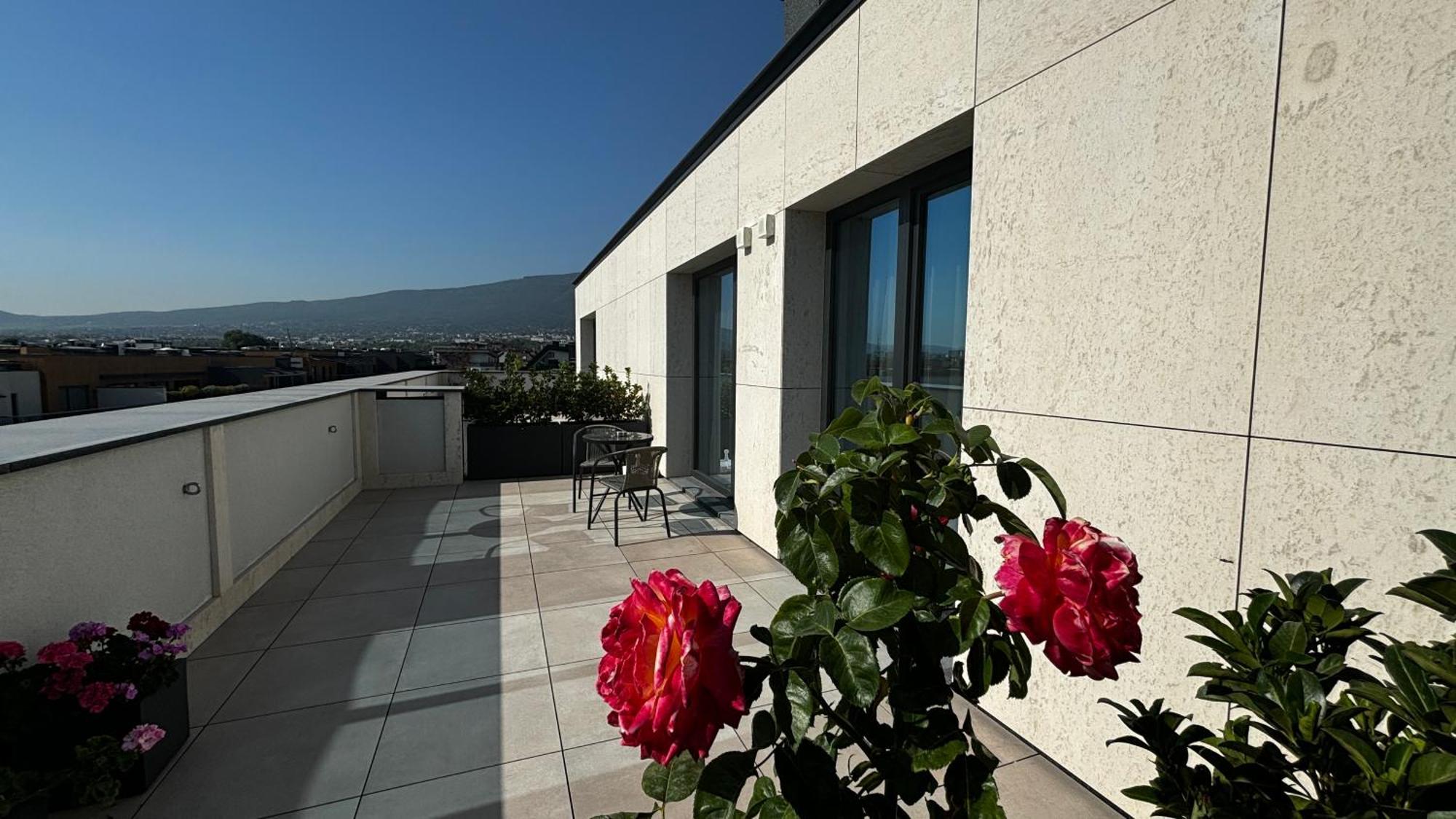 Blue Star Luxury Hotel Sofia Exterior photo