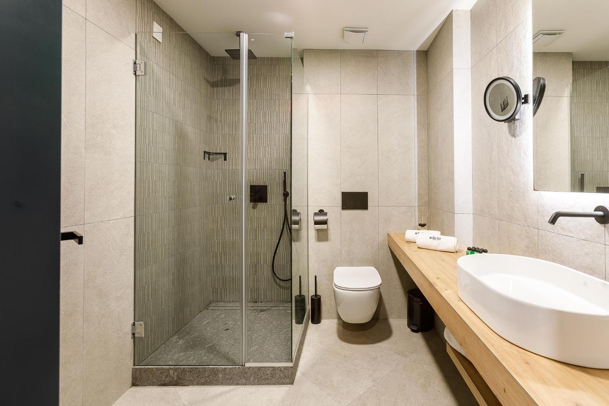 Blue Star Luxury Hotel Sofia Exterior photo