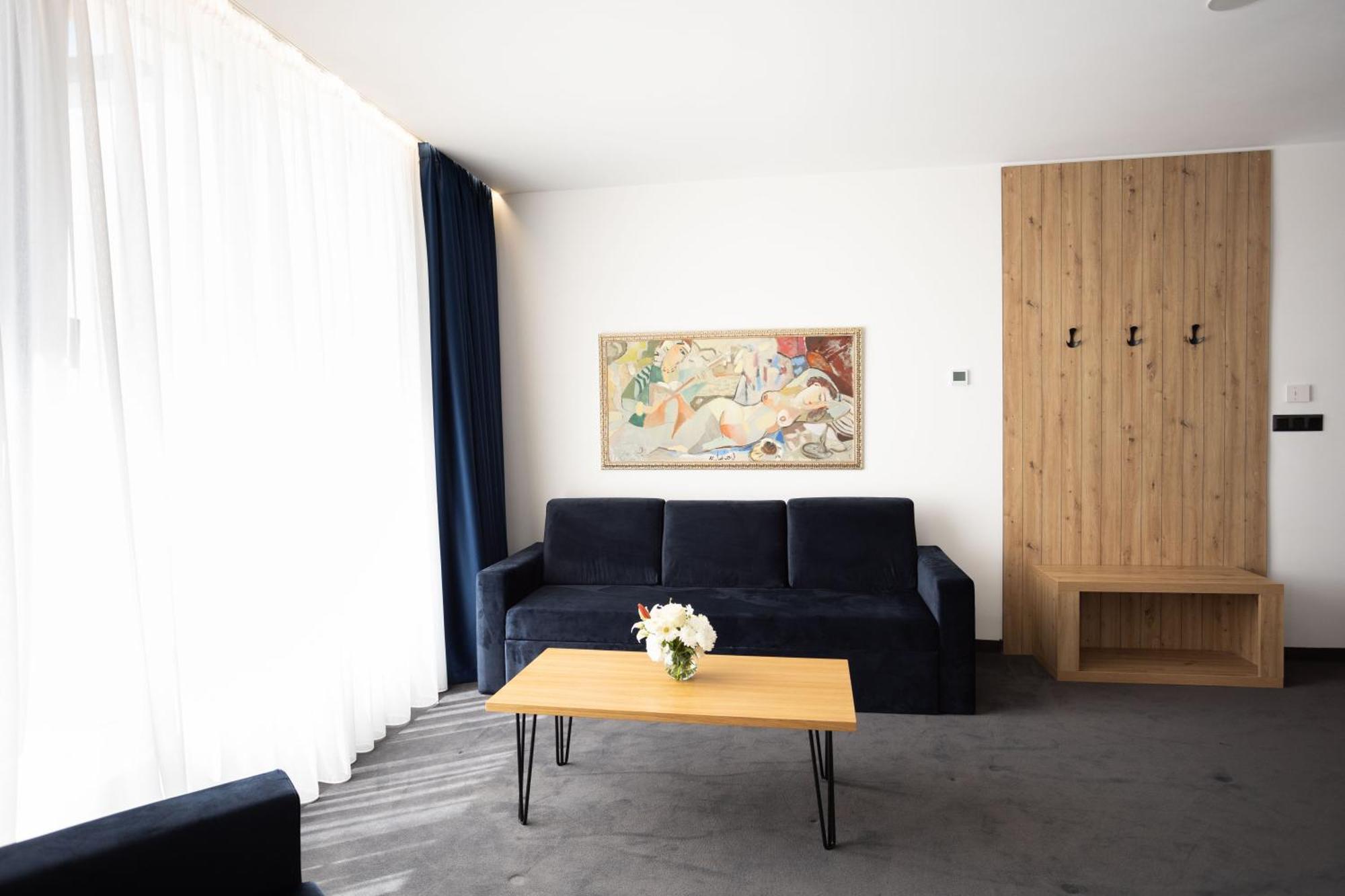 Blue Star Luxury Hotel Sofia Exterior photo