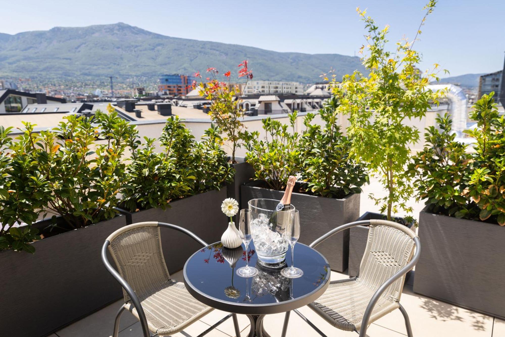 Blue Star Luxury Hotel Sofia Exterior photo