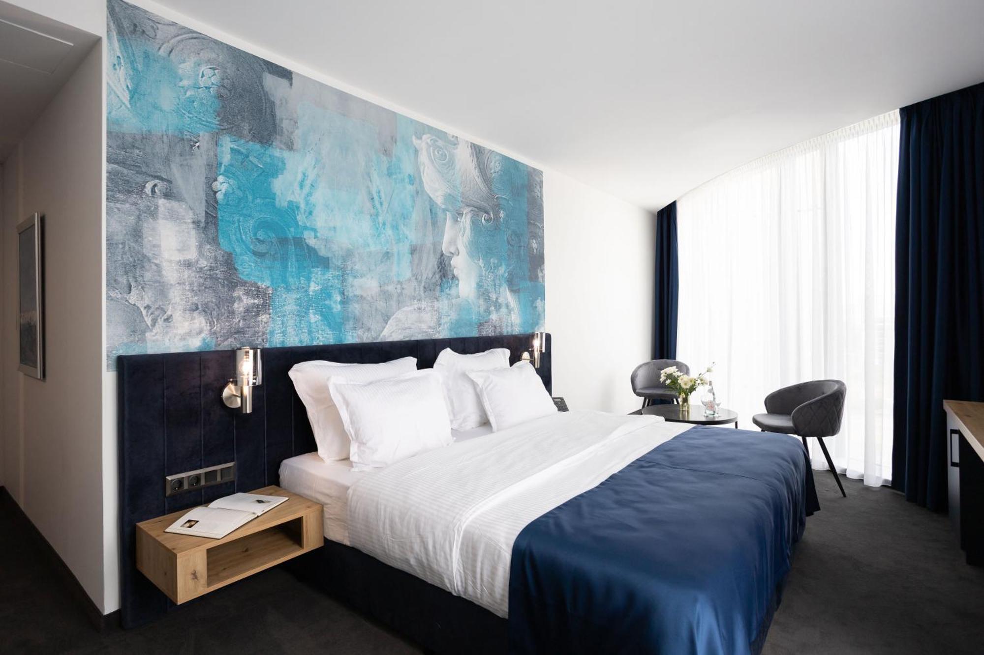 Blue Star Luxury Hotel Sofia Exterior photo